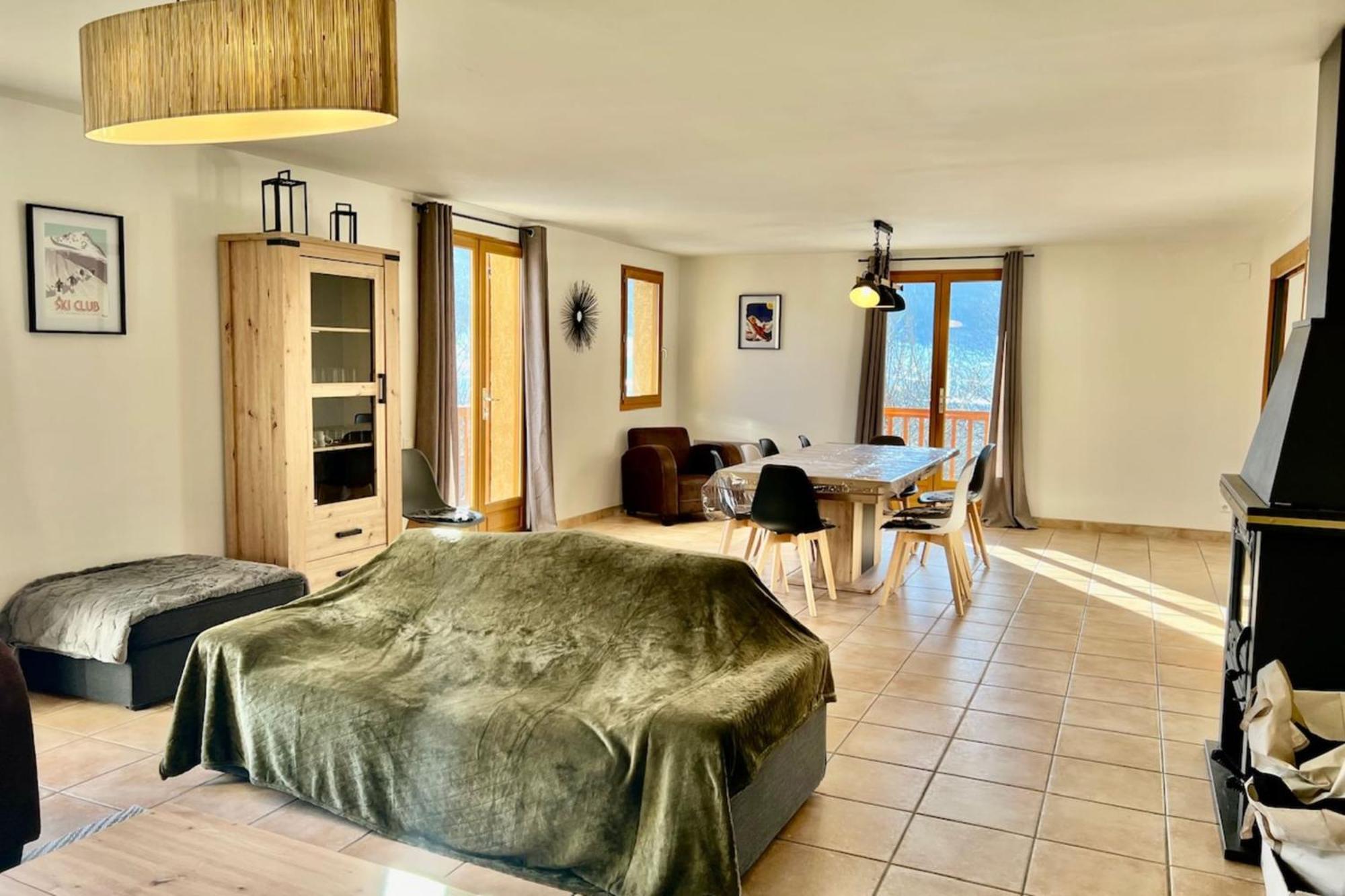 Holiday home Joli Triplex Avec Jardin Et Vue *